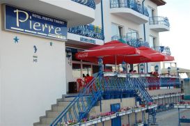 Hotel Pierre | accommodation Costinesti