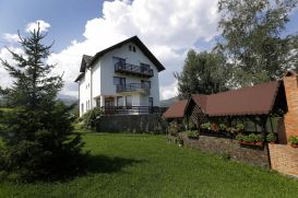 Pension Pasul Caprioarei | accommodation Poiana Marului (BV)