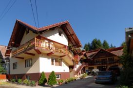 Pension Vanatorilor | accommodation Poiana Marului (BV)