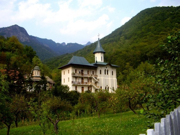 Manastirea Turnu, Valcea