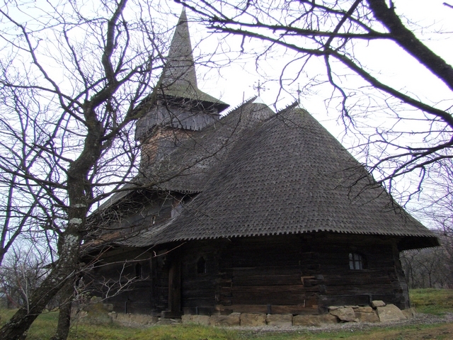 Biserica de lemn Barsana