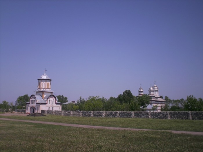 Manastirea Radu Negru