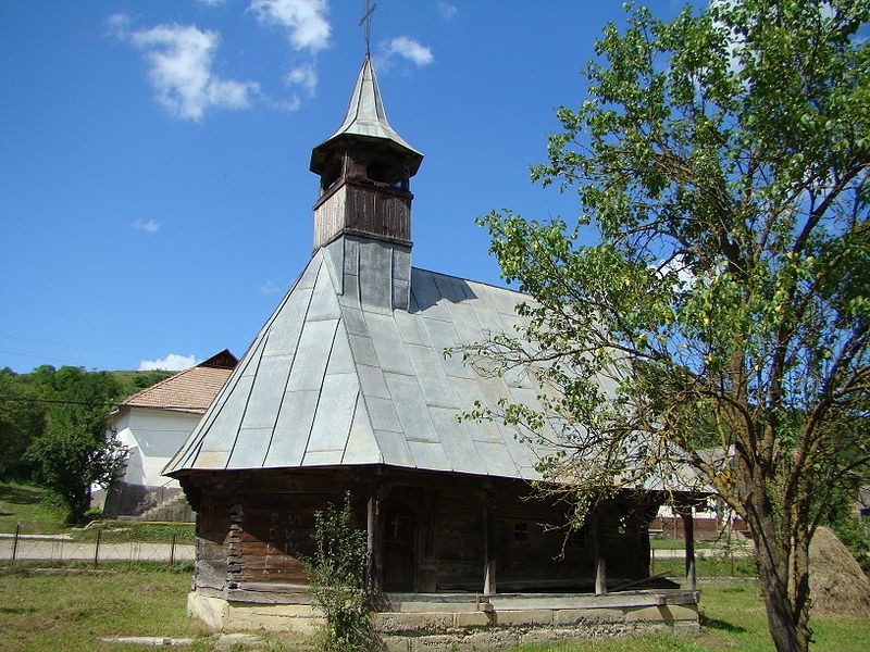 Biserica de lemn din Strugureni