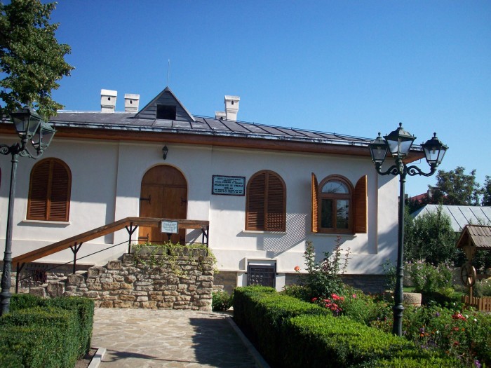Muzeul viei si vinului din Harlau