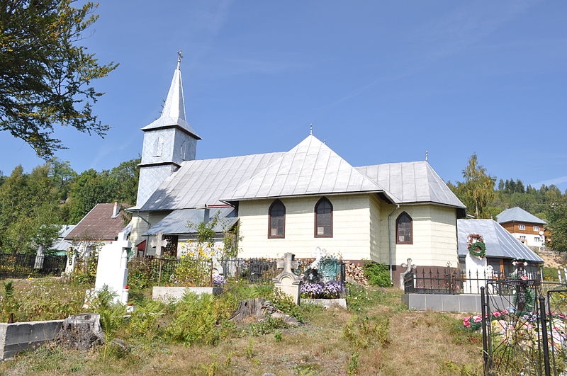 Biserica de lemn din Matisesti