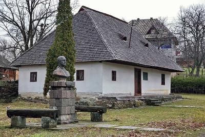 Casa memoriala Dr. Vasile Lucaciu