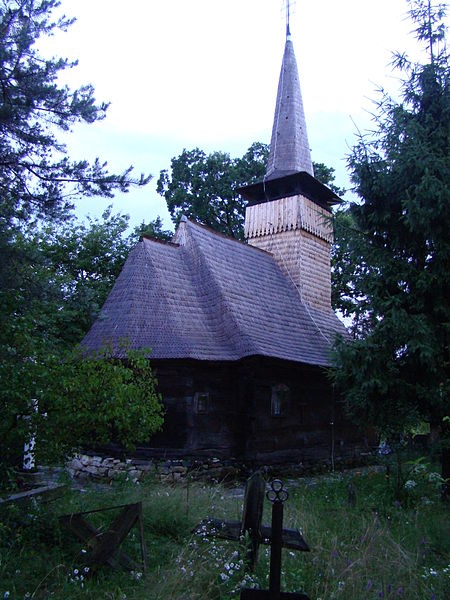 Biserica de lemn din Posta-Sapaia