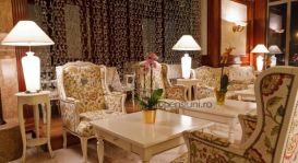 Hotel Roman Plaza | Cazare Roman