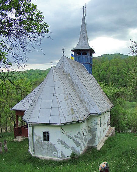 Biserica de lemn din Runc