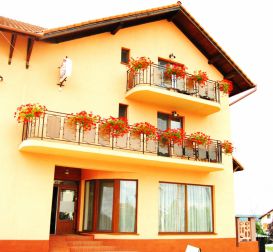 Pensiunea Casa Rad | Cazare Sanmartin