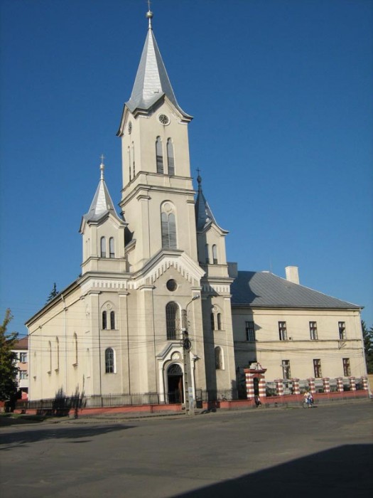 Biserica Romano-Catolica Evanghelistul Ioan (fosta Hildegarda) din Satu Mare