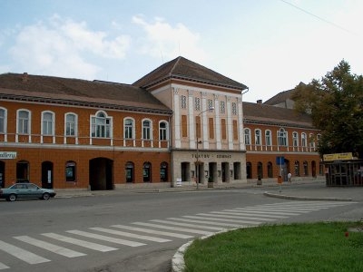 Teatrul Tamasi Aron