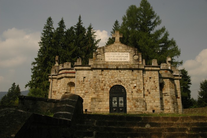 Mausoleul Eroilor Soveja