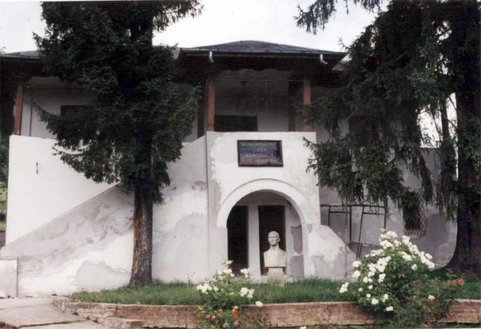 Casa memoriala Liviu Rebreanu din Arges