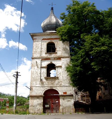 Biserica Turnu Rosu, Suceava