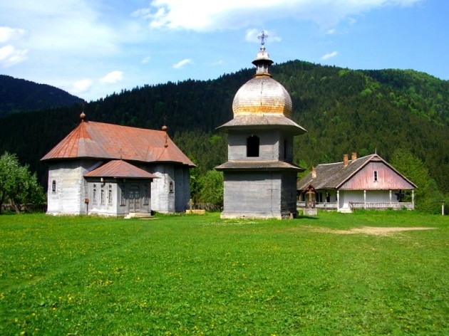 Manastirea Tarcau